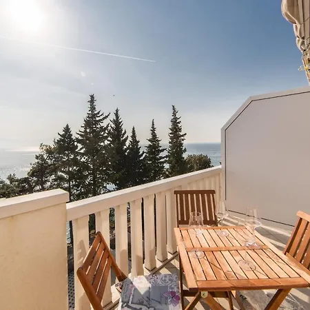 Apartments Sunrise Brist Exterior photo